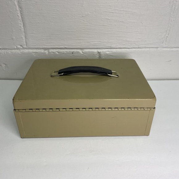 Vintage Metal Cash Box - Tan - Picture 3 of 7